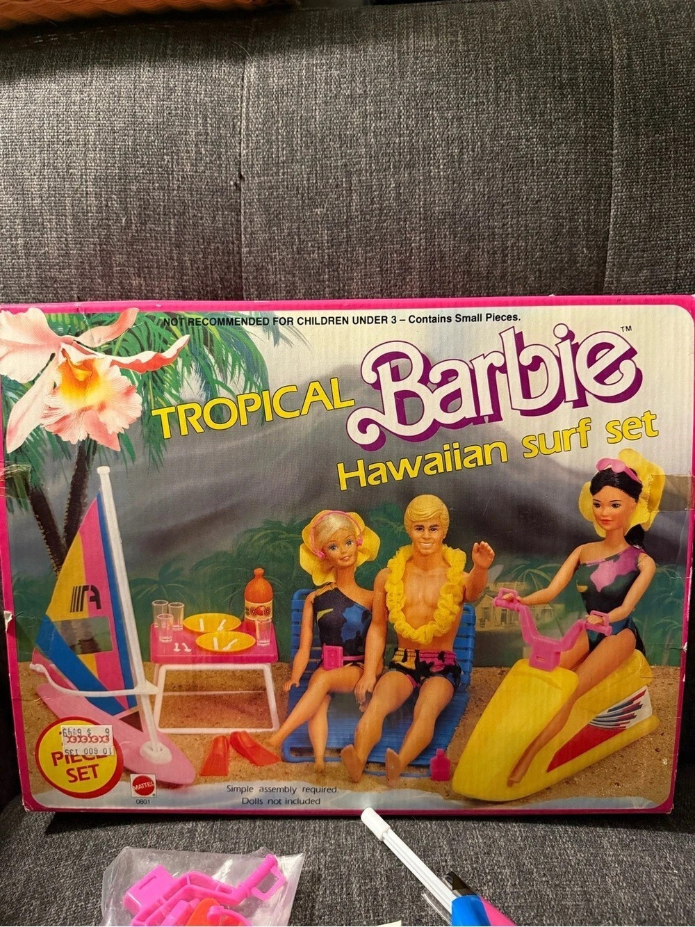 Vintage Barbie Tropical Barbie Hawaiian Surf Set Doll & Accessory Set new in box